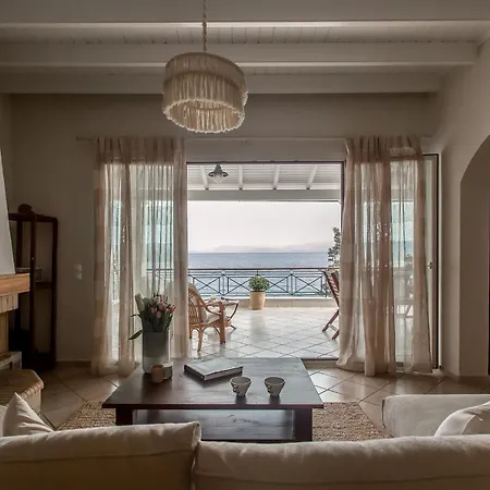 Front Litore Villa *
