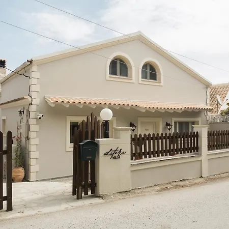 Front Litore Villa Mesongí