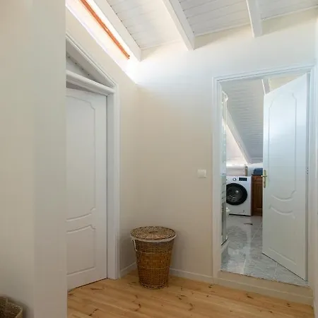 Vila Front Litore Mesongí